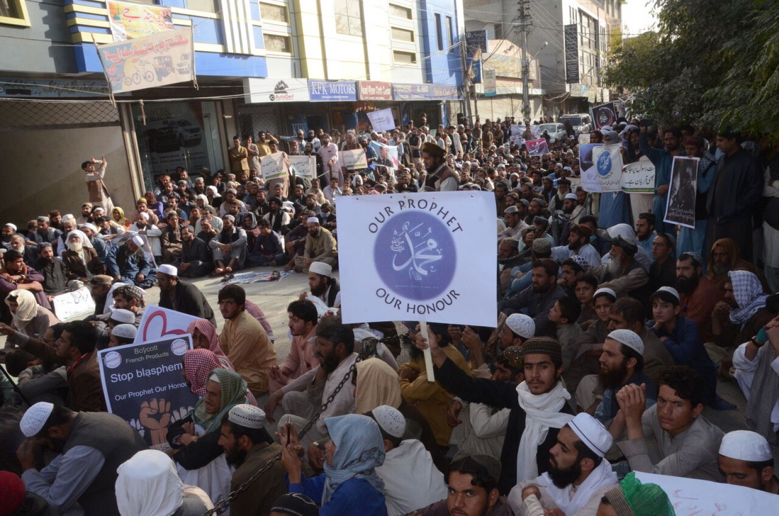 El analista Jesús Núñez: "No estamos ante un choque de civilizaciones" - La tarde en 24h | Ver