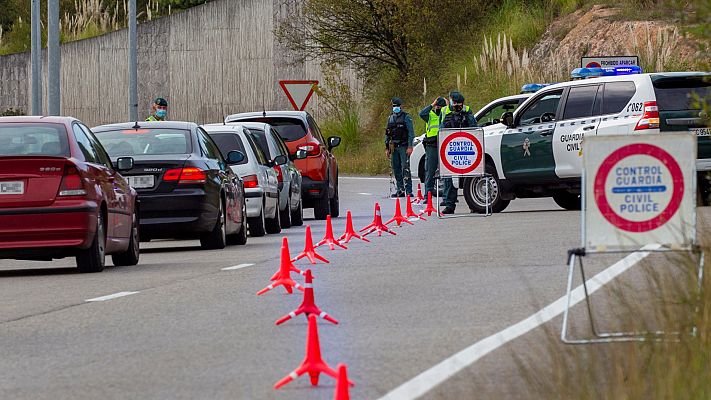 Informativo 24h - Simón afirma que "un confinamiento corto no es suficiente" para frenar el virus