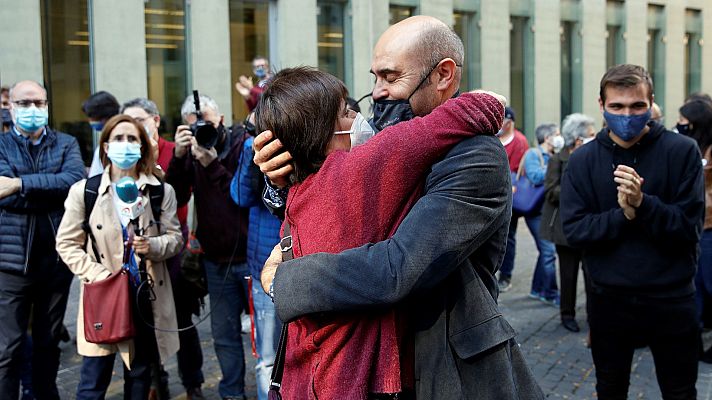 El juez deja en libertad con cargos a los detenidos por el presunto desvío de fondos para el independentismo