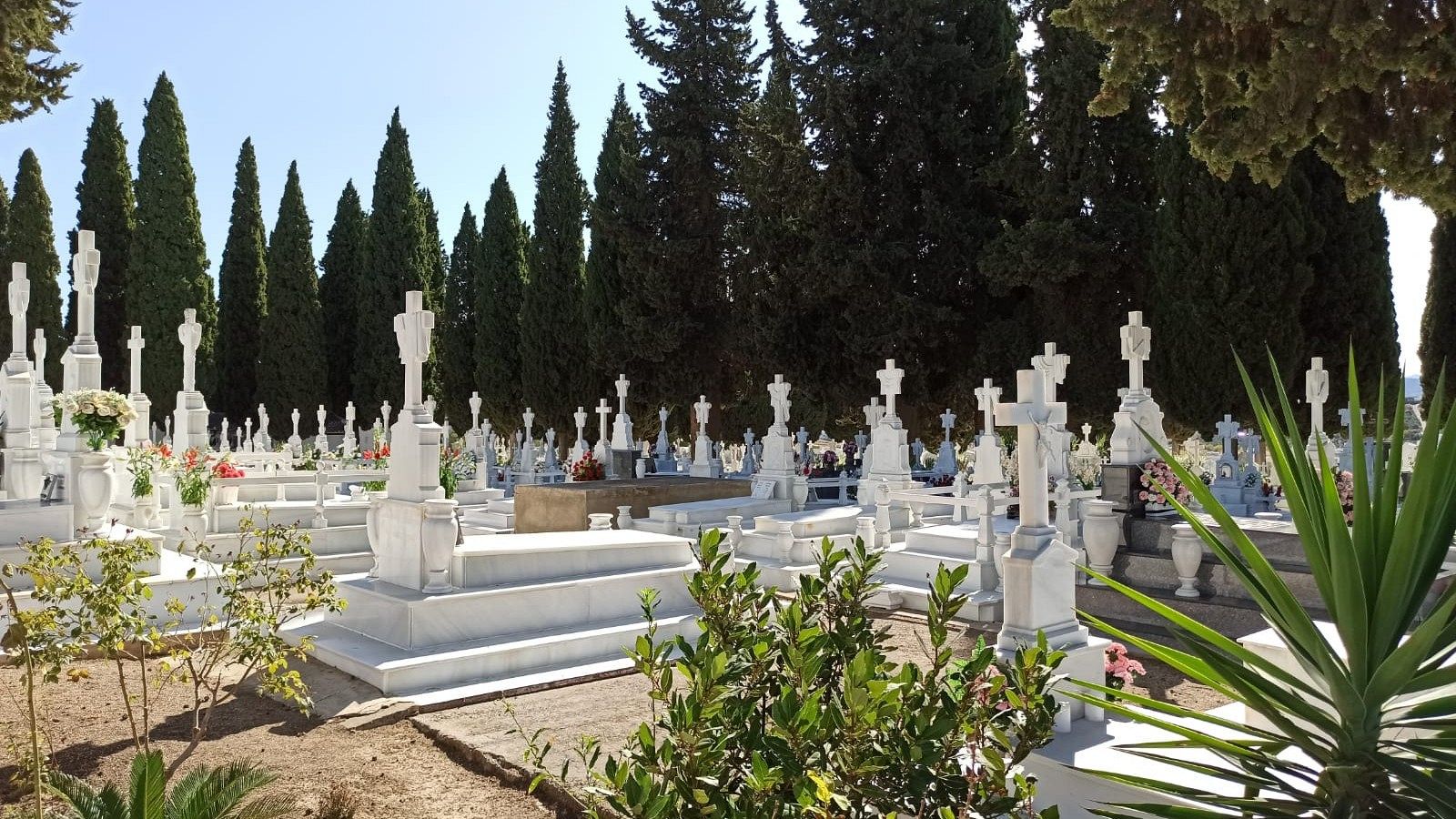 Medidas y protocolos para visitar el cementerio