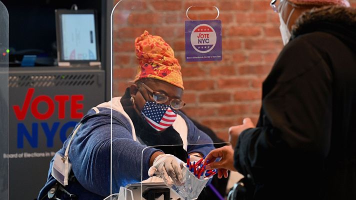 Telediario 1 - Elecciones EE.UU: Trump y Biden se disputan el voto negro