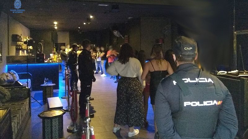 La Policía interviene en más de un centenar de fiestas ilegales en Madrid