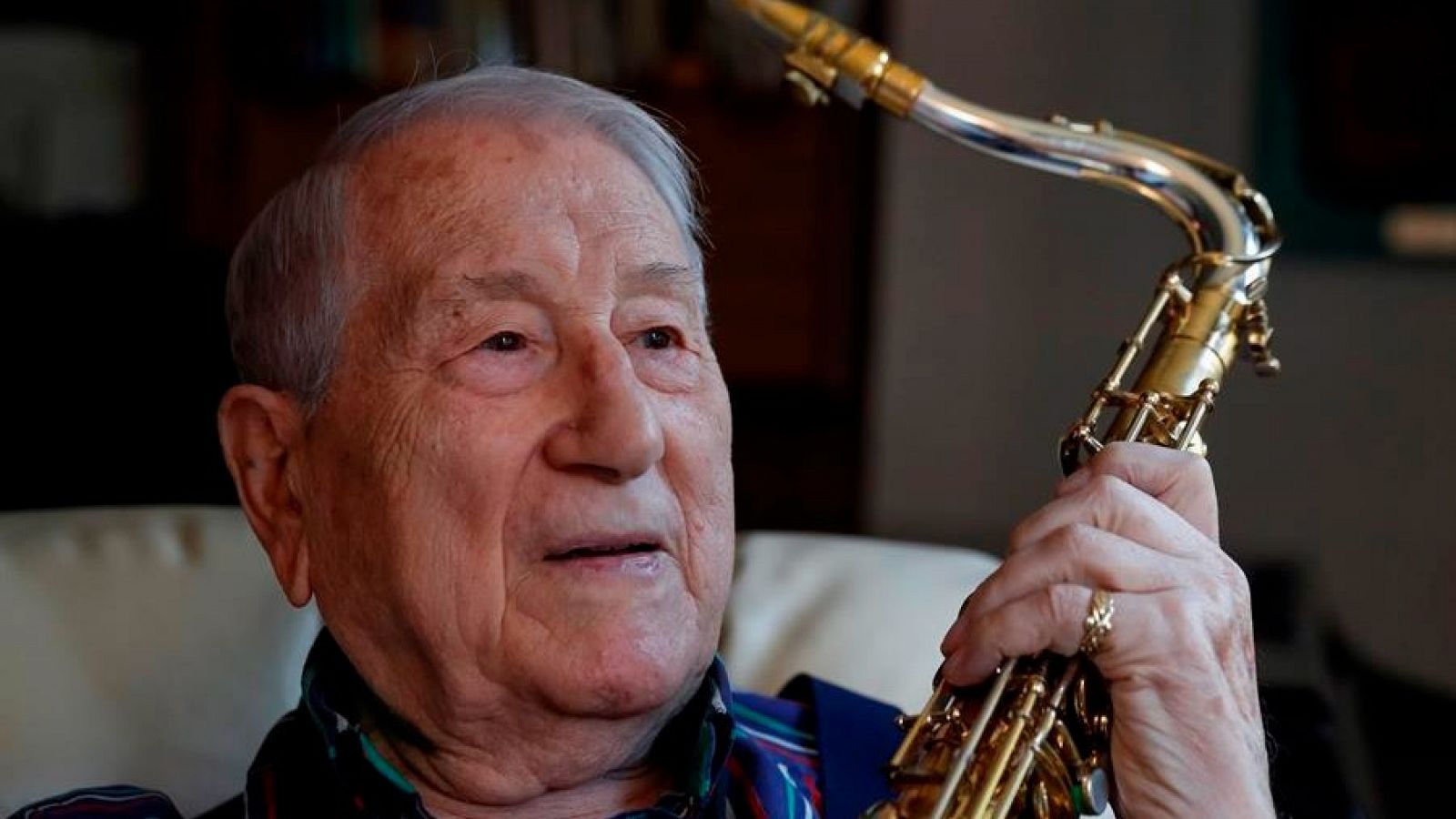 Muere Pedro Iturralde, maestro del jazz español | Ver