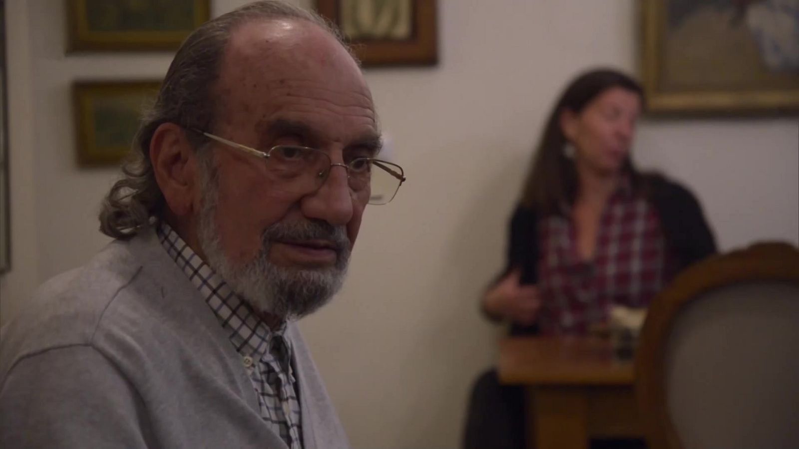 Versión española: Corto - Un matrimonio feliz - ver ahora