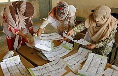 Comienza el recuento electoral en Afganistán