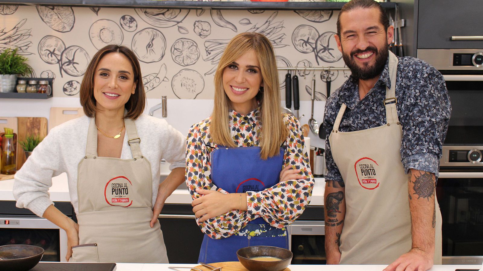 Cocina al punto con Peña y Tamara - Milhojas de tiramisú - RTVE.es