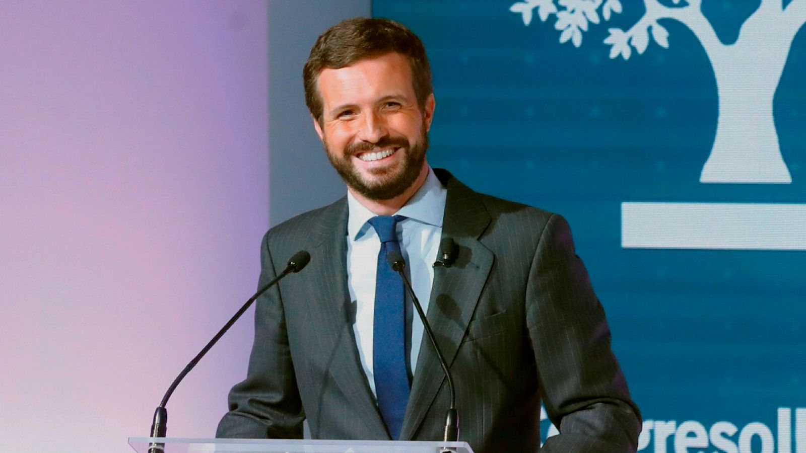 Casado: "El futuro de España para por el centro y ahí está el PP".