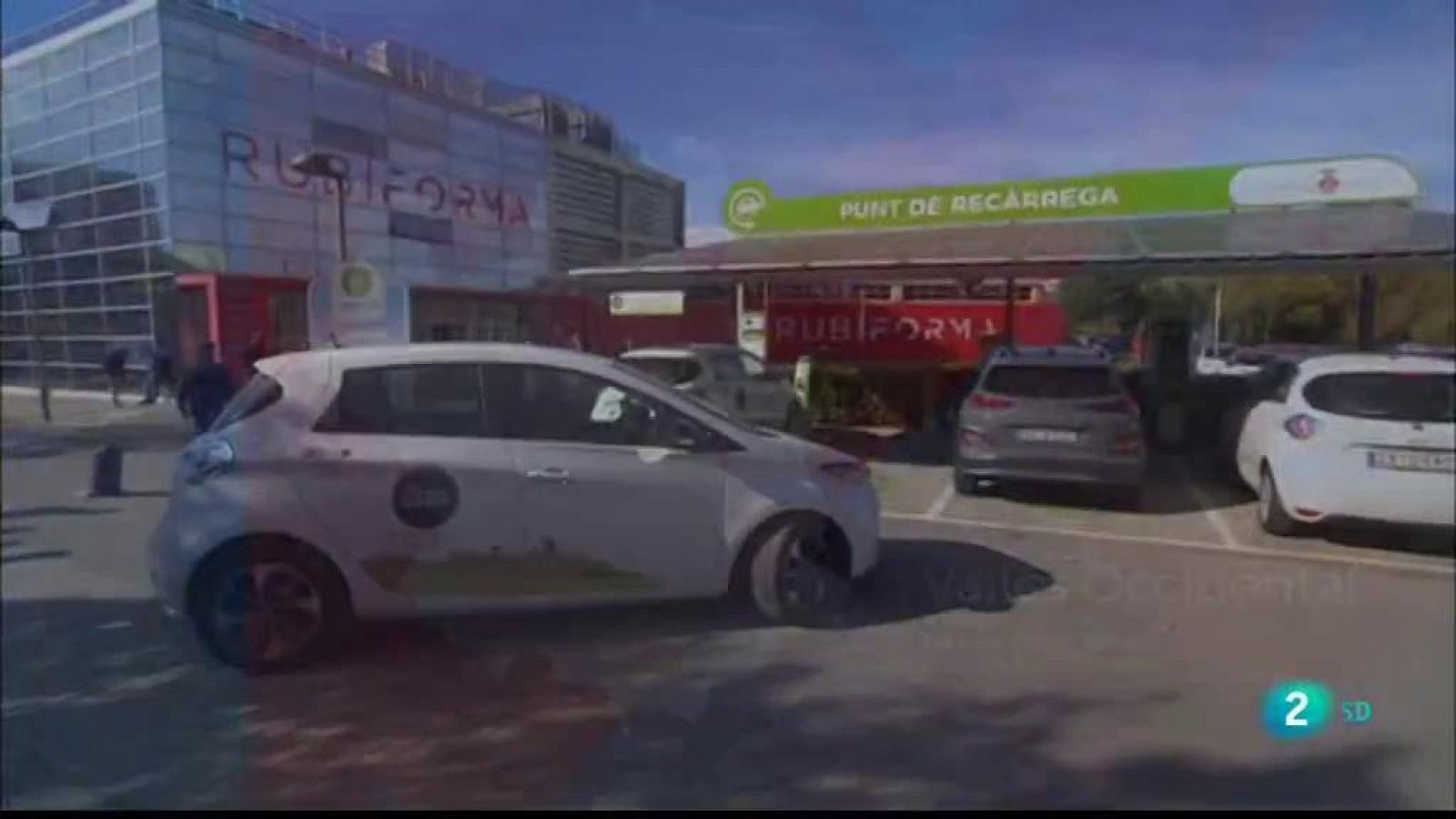 Mobilitat sostenible i amics de la gent gran a La Metro