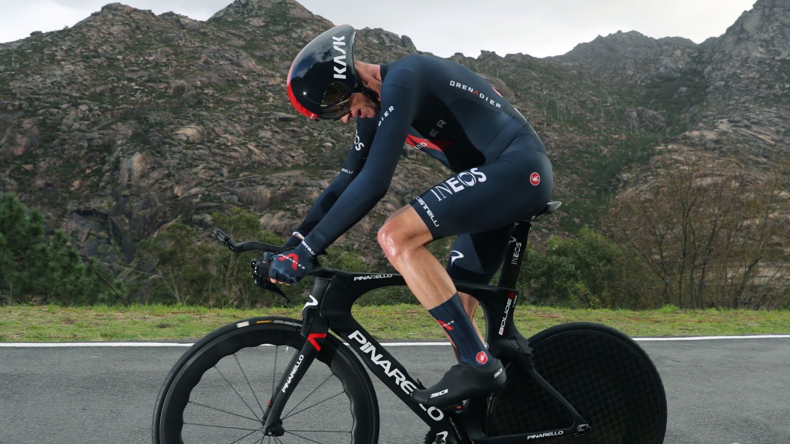 Vuelta ciclista a España 2020 - 13ª etapa: Muros - Mirador de Ézaro-Dumbría (1) - ver ahora