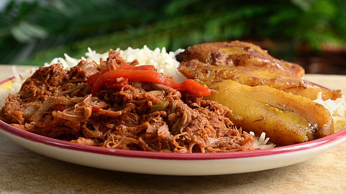 Receta de ropa vieja cubana al estilo tradicional de la isla