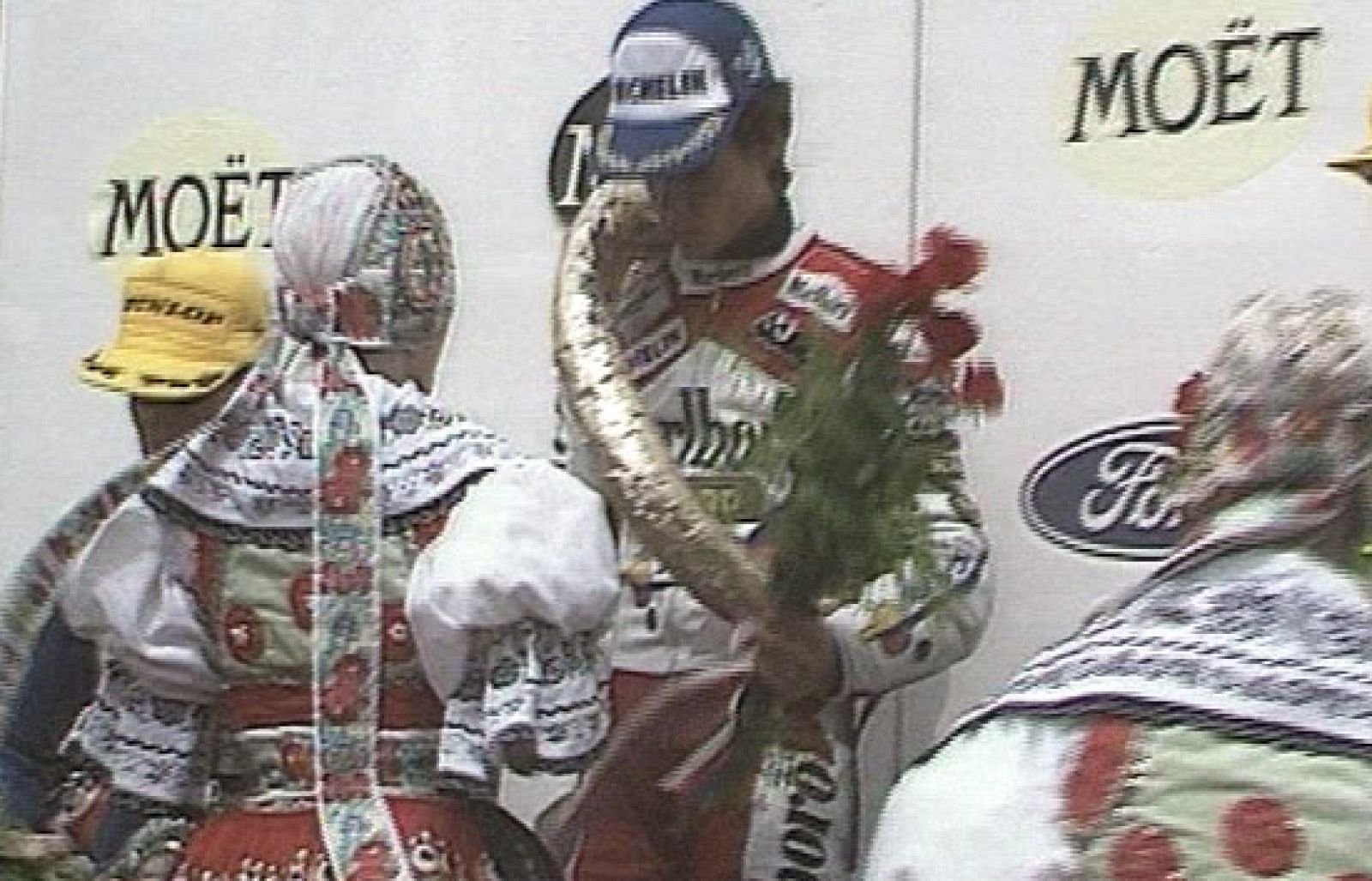 Se cumplen dos décadas del último triplete español. En 1989, Álex Crivillé se adjudicó el Mundial de 125cc, Sito Pons el de 250 cc y Champi Herreros el de 125 cc.
