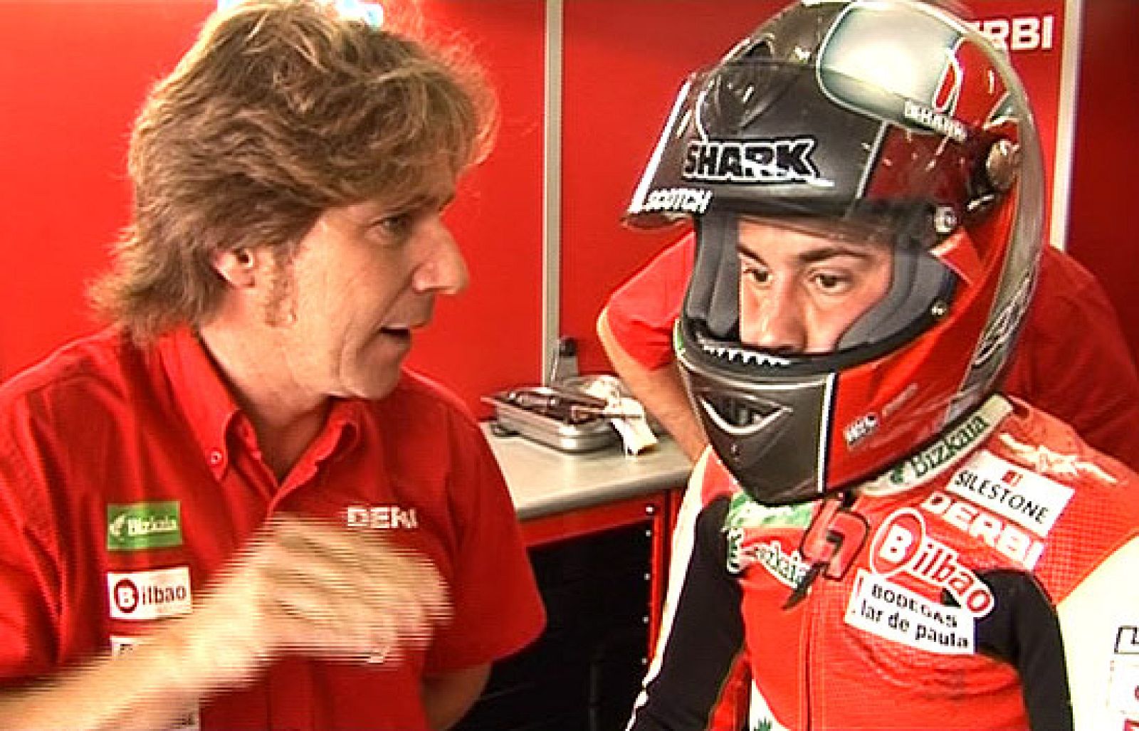 'Paddock GP' ha seguido al ex piloto Herri Torrontegui durante el Gran Premio de la República Checa para ver cómo trabaja con su pupilo Efrén Vázquez.