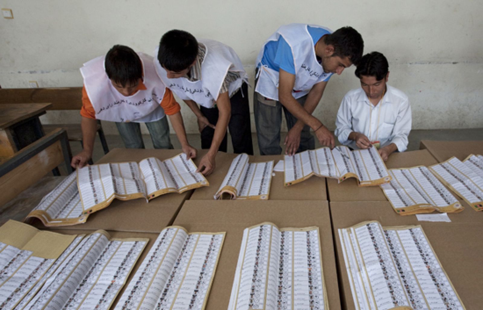 En Afganistán los dos principales candidatos ya se han proclamado vencedores | Ver