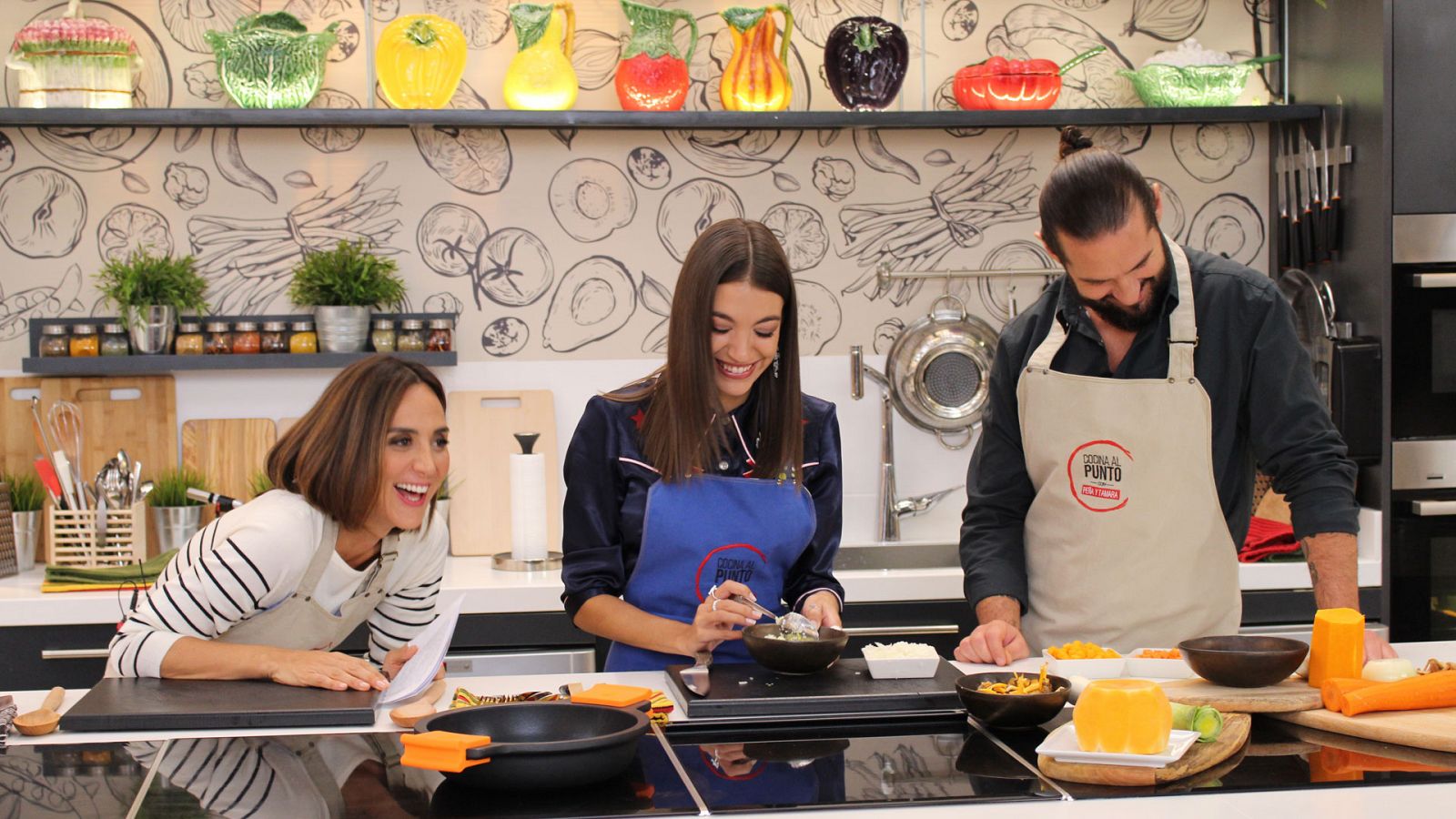 Cocina al punto con Peña y Tamara - Conejo en Salmorejo - RTVE.es
