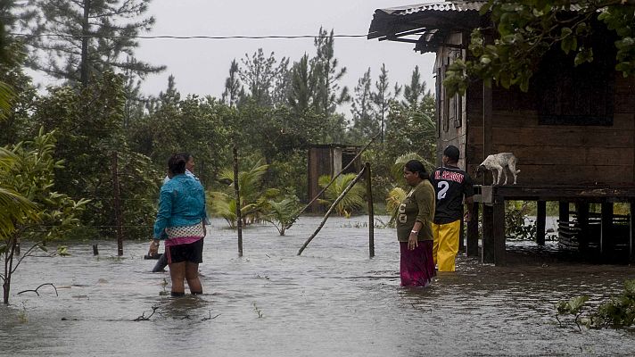 Telediario 1 - Devastador paso del huracán Eta por Centroamérica