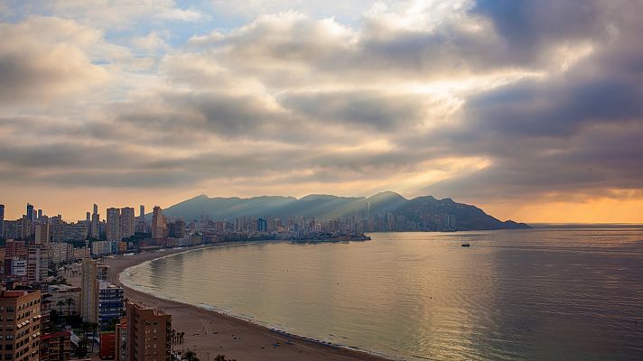 El tiempo - Precipitaciones localmente fuertes en la Comunidad Valenciana y el sistema Central
