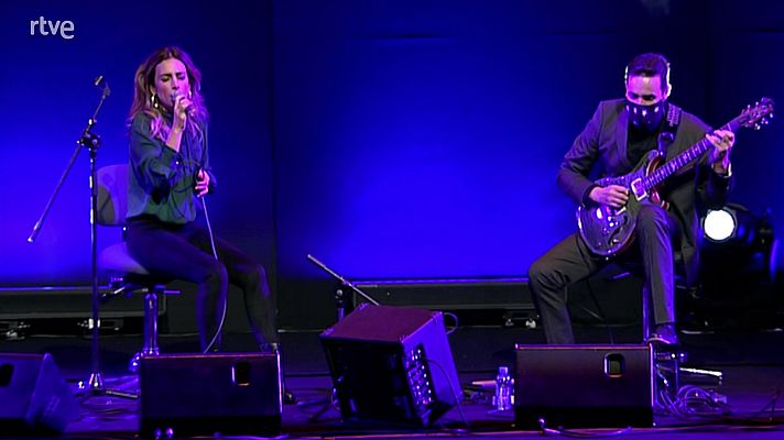 Las noches del Monumental - Verónica Ferreiro &Javier García