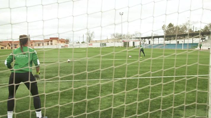 Mujer y deporte - Club de fútbol femenino Cáceres
