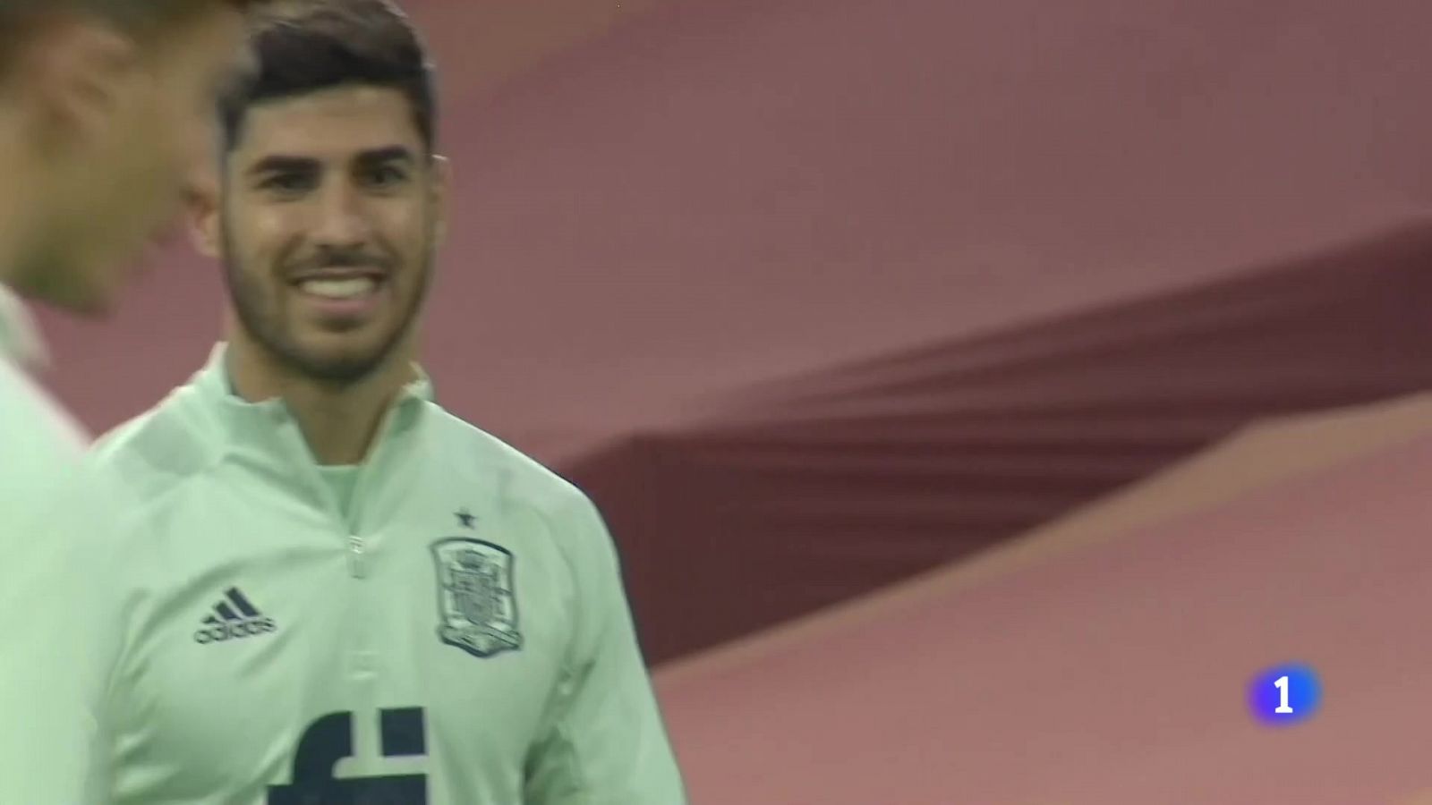 Asensio y Morata buscarán el gol; Ramos otro récord