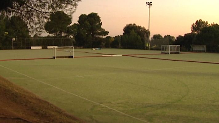 Telediario 1 - El coronavirus amenaza la educación deportiva no profesional