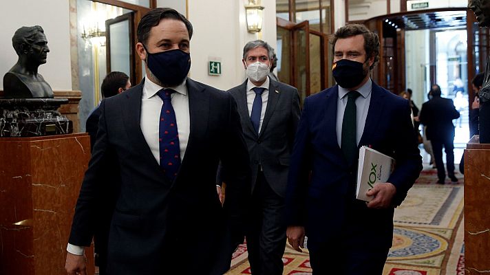 Informativo 24h - Vox asegura que negociar con Bildu "hiela la sangre" a los "españoles de bien"