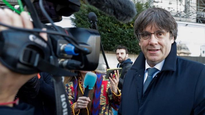 Informativo 24h - Puigdemont renuncia a ser el candidato de JxCat en las próximas elecciones catalanas