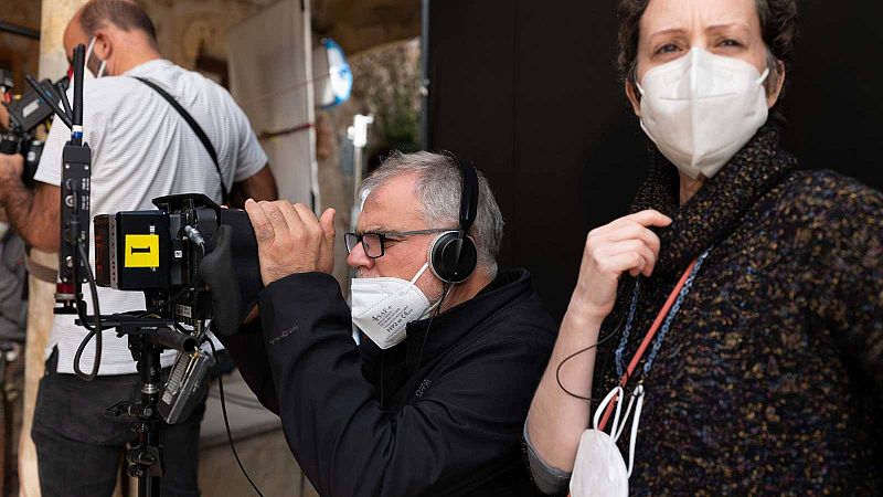 Benito Zambrano rueda 'Pan de limón con semillas de amapola', la adaptación de la novela de Cristina Campos