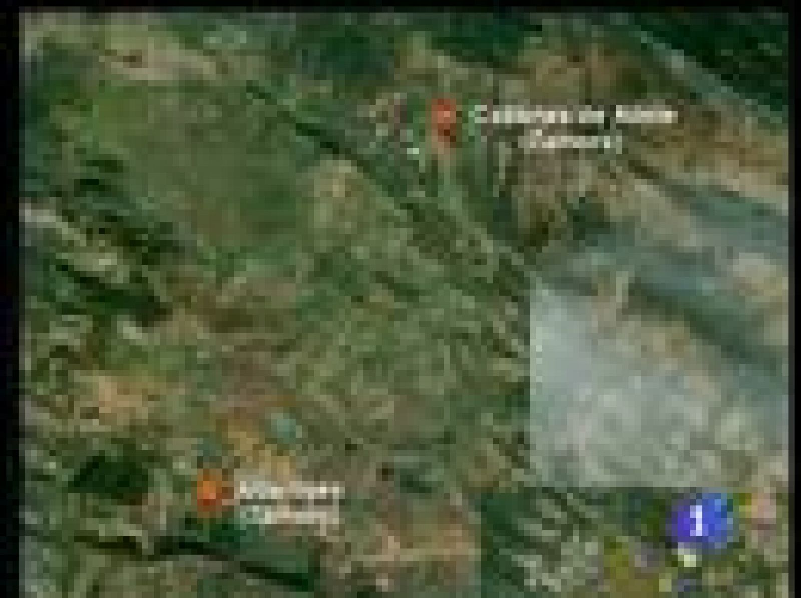 Un incendio ha obligado a evacuar a 100 vecinos de Cabañas de Aliste, en Zamora | Ver