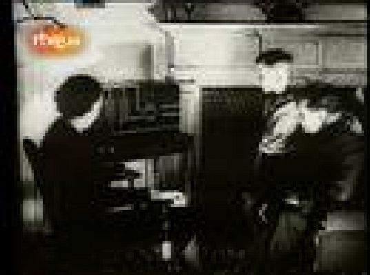  - El huevo de la serpiente