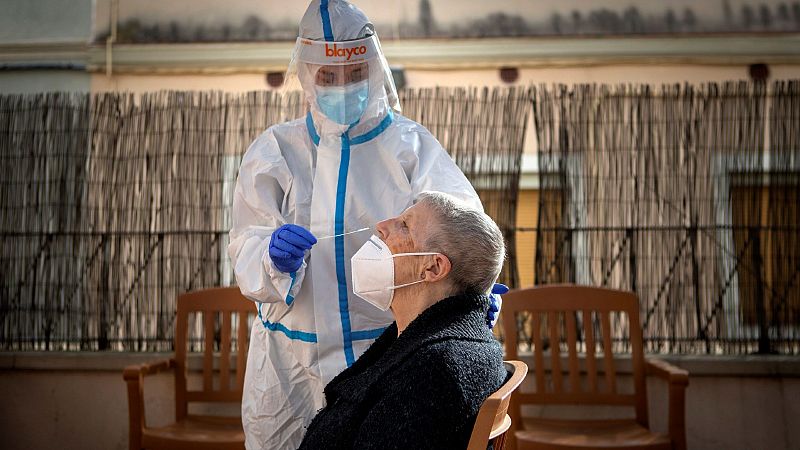 Madrid excluye de las restricciones a diez zonas básicas de salud y otras comunidades refuerzan sus medidas