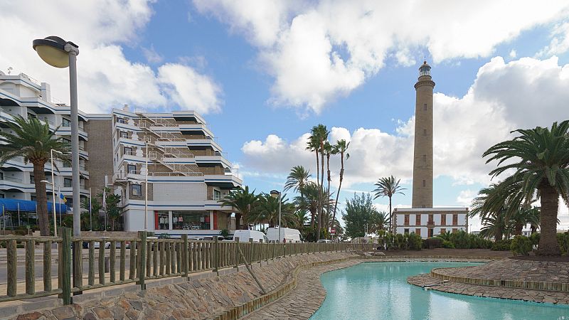 Los turistas que lleguen a las Canarias tendrán que presentar en su alojamiento un test negativo de COVID-19