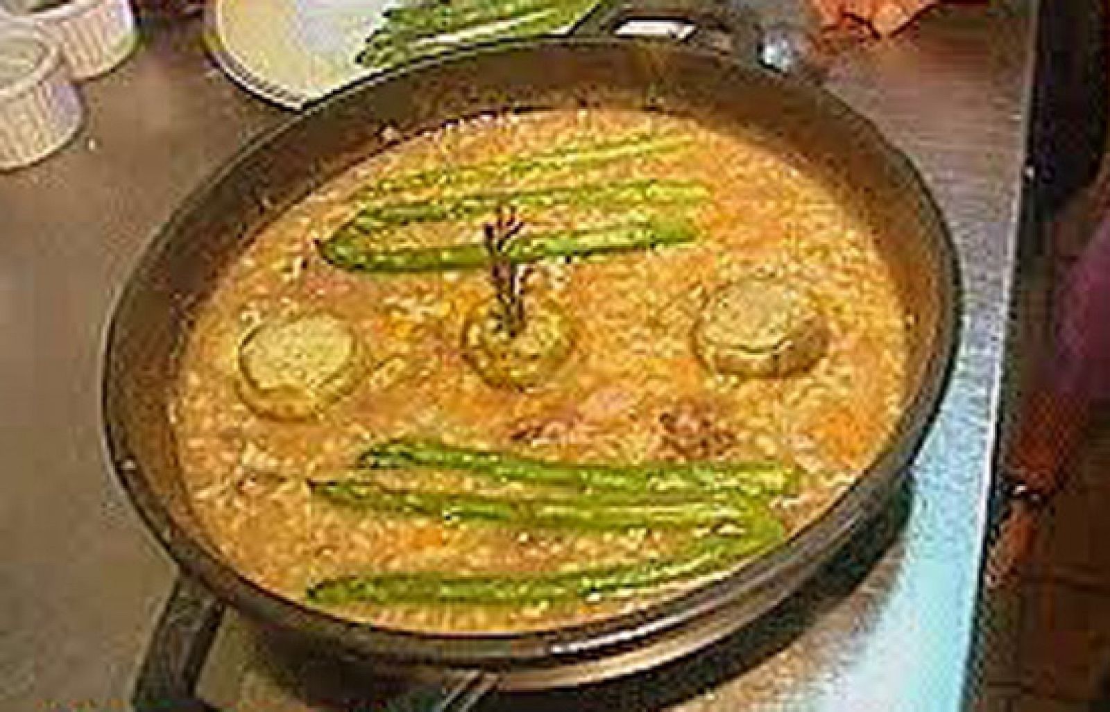 España Directo - Arroz caldoso con habas - RTVE Cocina | Ver