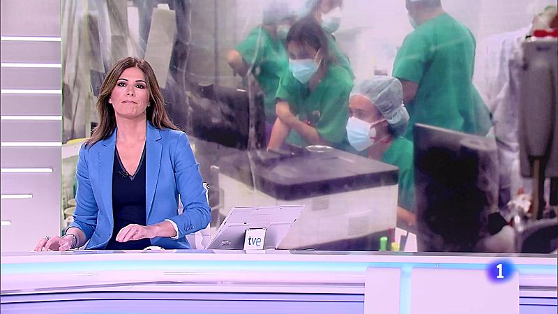 Piden la dimisión de Mañueco tras publicarse el decreto que reorganiza al personal sanitario en Castilla y León