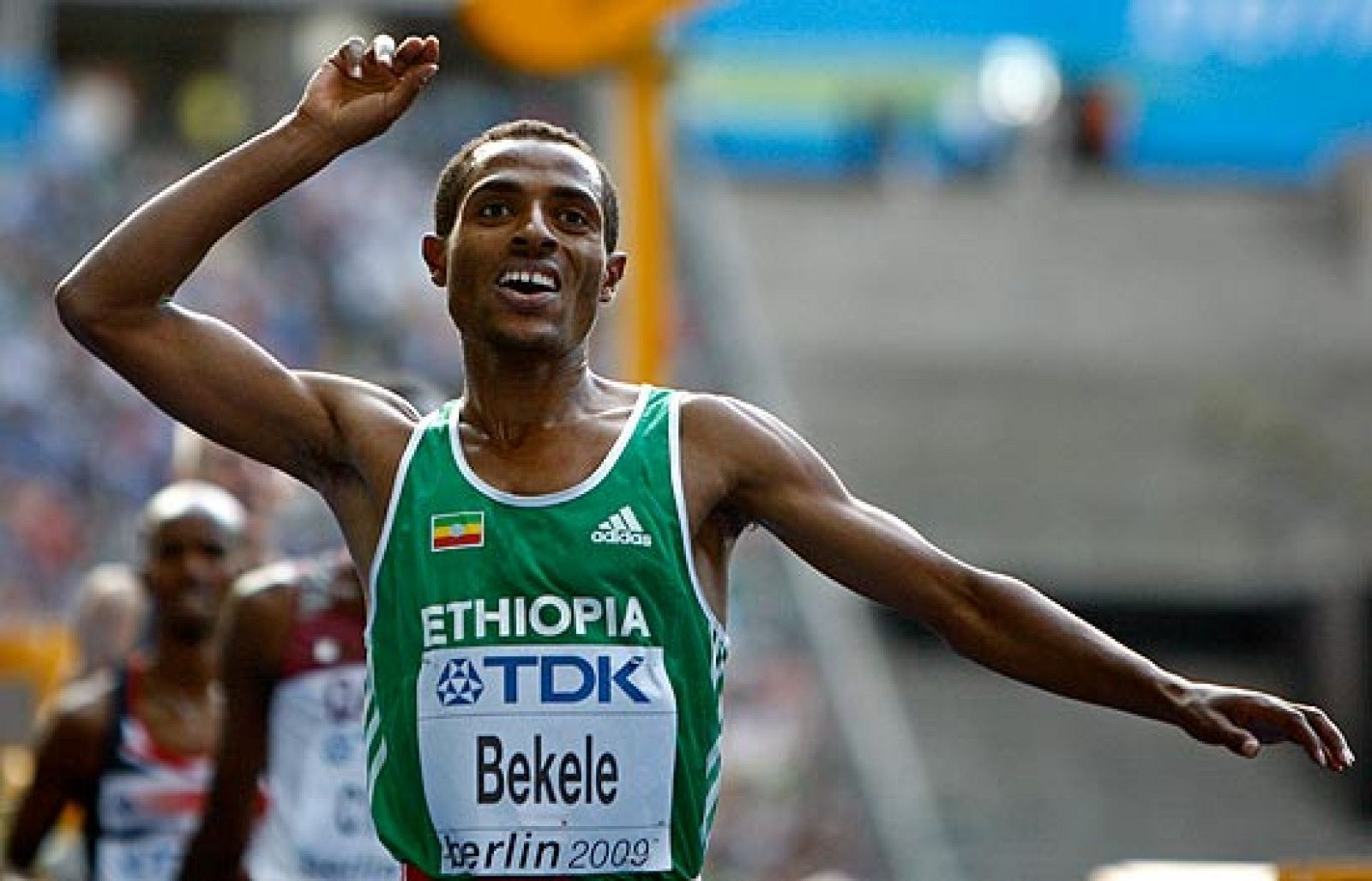 Bekele, oro en los 5.000 | Ver