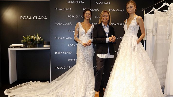 Rosa Clará celebra 25 años en el mundo de la moda