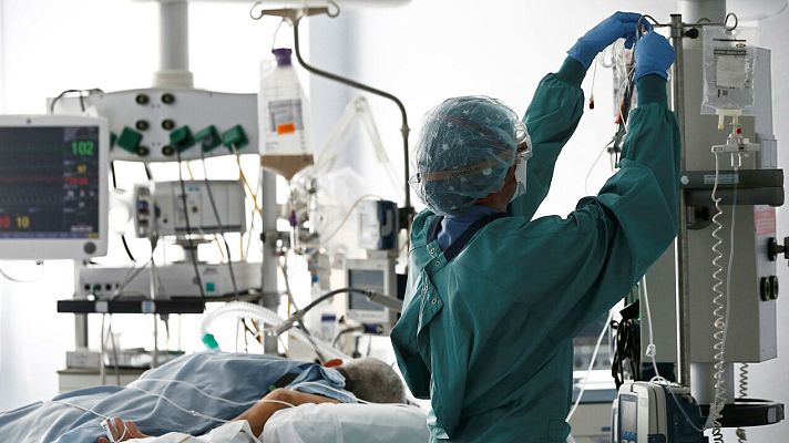 La tarde en 24h - Sanidad apunta a una "tendencia a la baja" en positivos