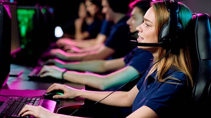 Telediario 1 - El festival Gamergy regresa de manera virtual y con un 17 % de participación femenina