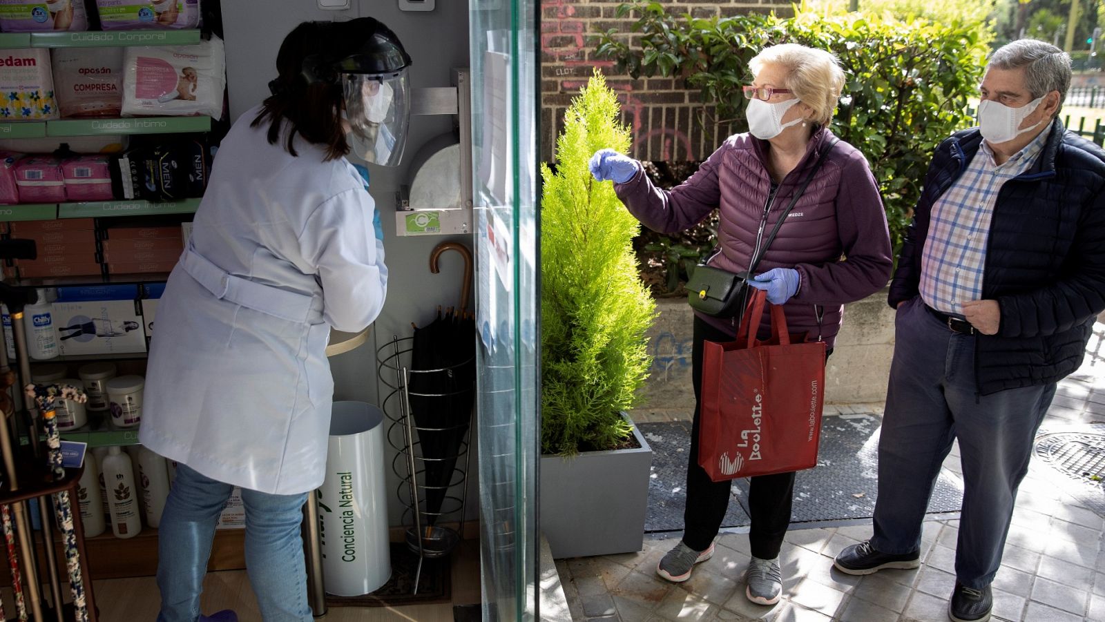 Coronavirus: Piden una bajada del IVA de las mascarillas FFP2