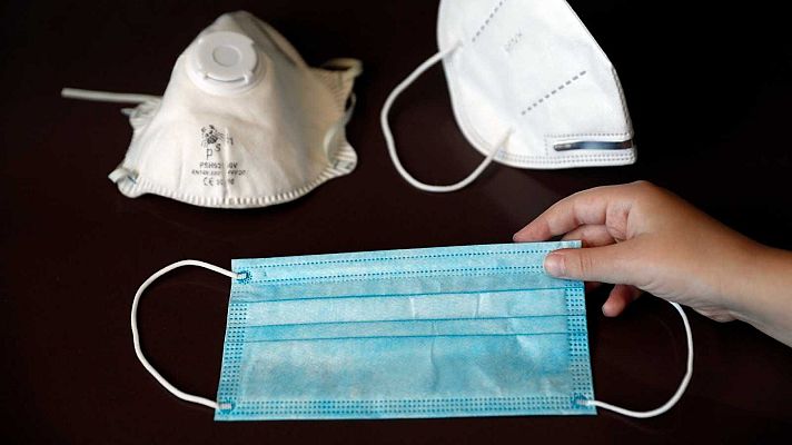 Especial Coronavirus - El Gobierno baja el IVA de las mascarillas del tipo general del 21 % al superreducido del 4 %