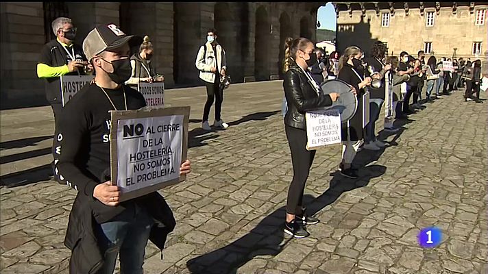 Manifestacion da hostaleria galega en Santiago