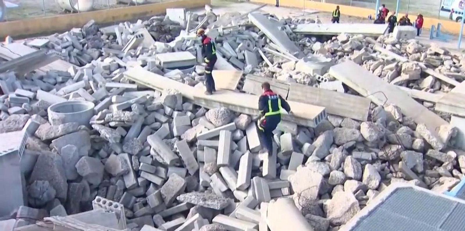 Los servicios de emergencias de la Comunidad de Madrid realizan un simulacro de un terremoto de gran magnitud