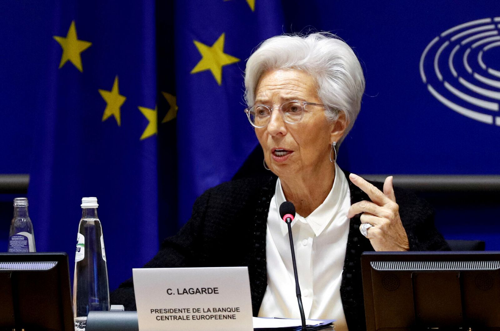 Lagarde apremia para aprobar cuanto antes los fondos de la UE