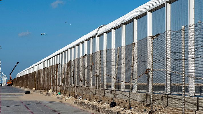 Telediario 1 - El Constitucional avala las devoluciones en caliente