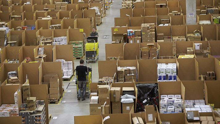 Telediario 1 - Guerra contra Amazon a las puertas de la Navidad