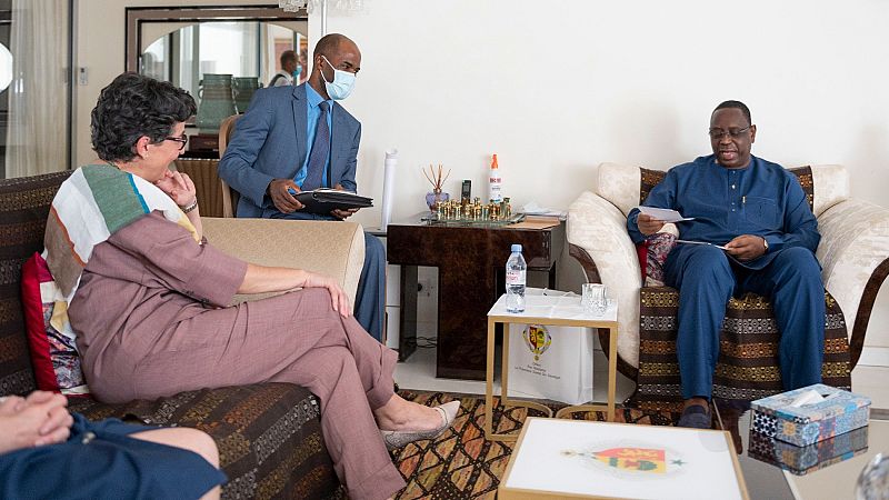 España firma un convenio de cooperación con Senegal para reforzar la migración regular y luchar contra las redes de tráfico de personas