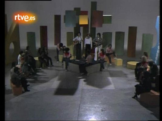 Cuéntame cómo pasó - Laredo: "El Último Guateque"