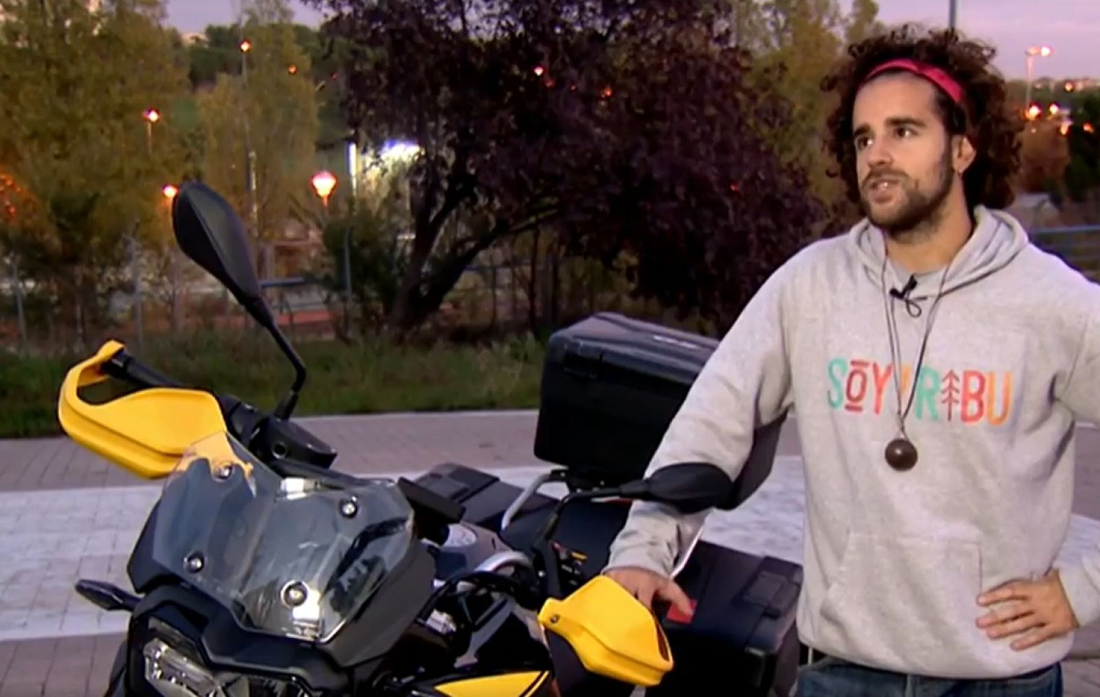 La vuelta al mundo a través de sus tribus o como dejarlo todo por un sueño - Informativo 24h | Ver