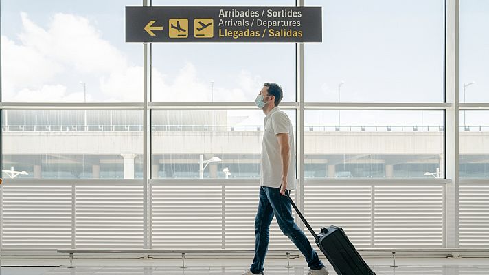 La hora de La 1 - Problemas de los migrantes españoles para volver por Navidad