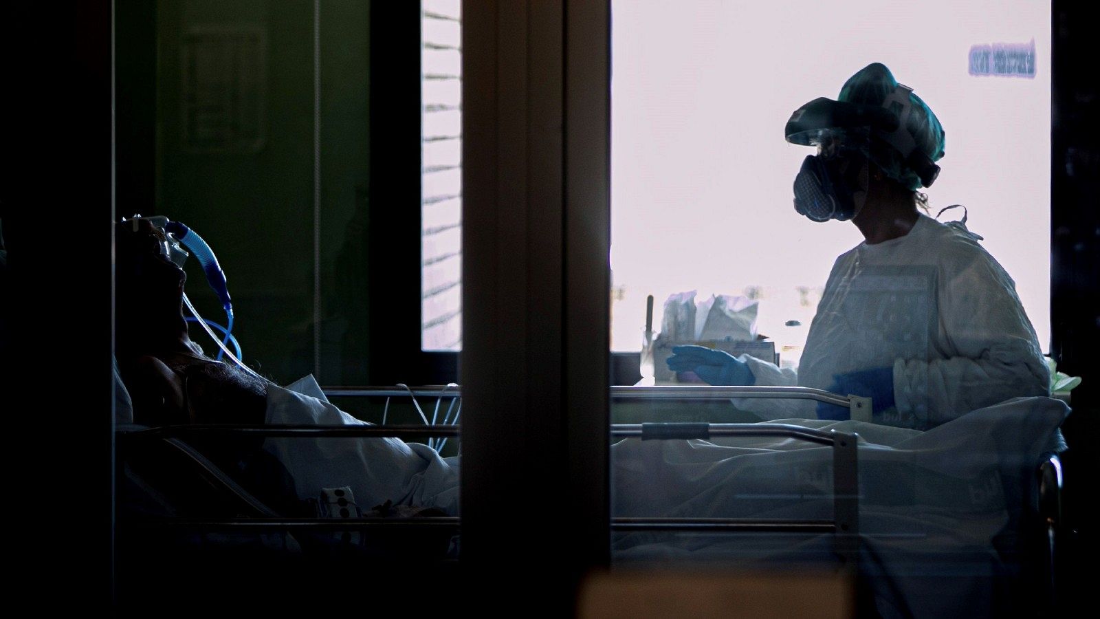 "No somos héroes": Médicos y trabajadores sanitarios reclaman unas mejores condiciones laborales