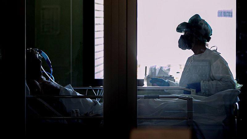 "No somos héroes": Médicos y trabajadores sanitarios reclaman unas mejores condiciones laborales